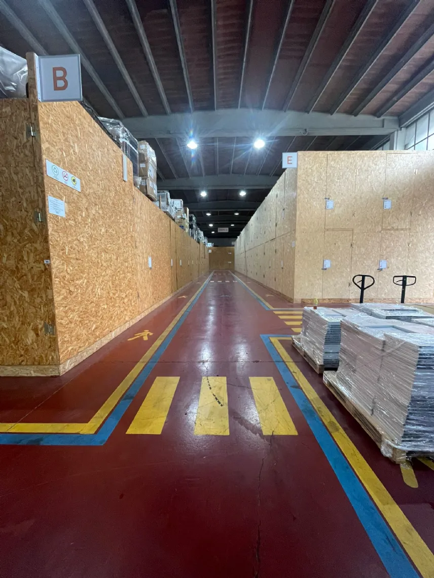  Custodia mobili a Roma