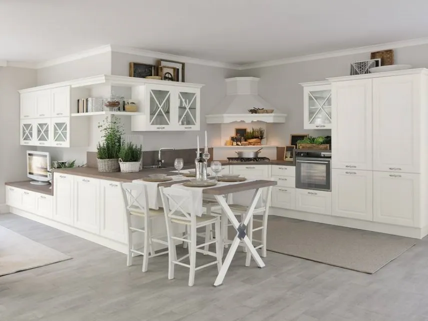 cucina classica con dettagli all'americana Agnese di Lube