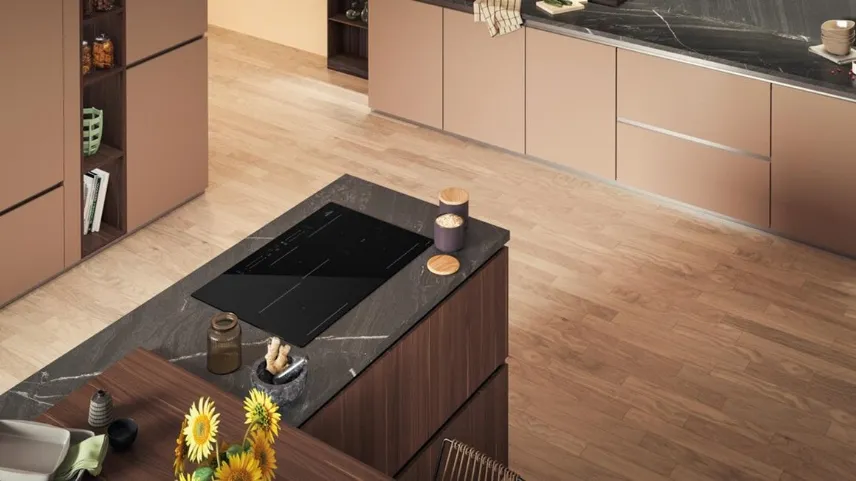 Nano-rivestimento in vetro per CleanProtect di Hotpoint, contro graffi e sporco