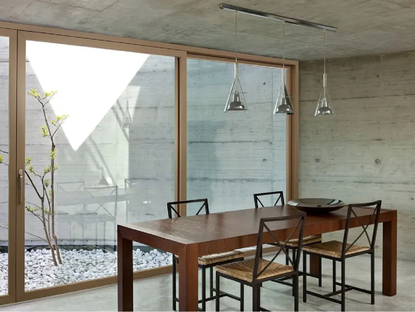 Isik di Sciuker Frames