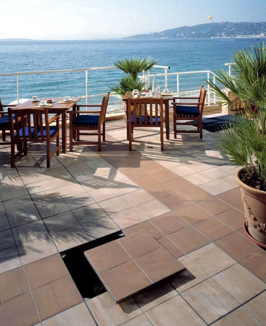 pavimento galleggiante per terrazza